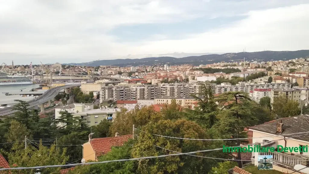 Terraced Apartment with City View in Trieste
