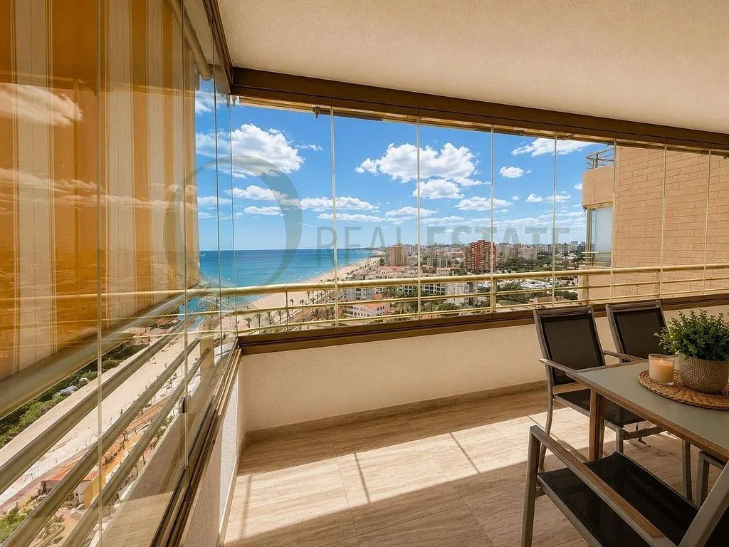 Rõdu - Apartment with Sea View and Pool in El Campello