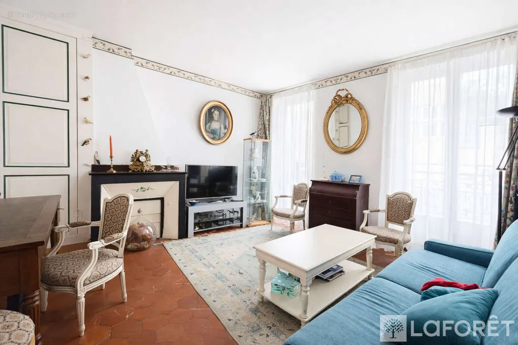 Séjour - Maison de Caractère avec Studio Indépendant à Avon