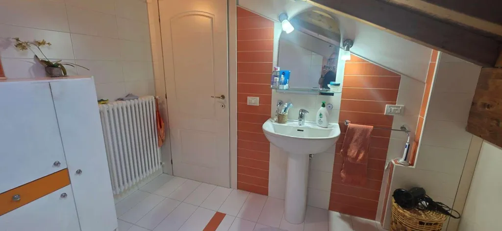 Vannitoad - Bifamiliar Villa with Private Garden in Rubiera