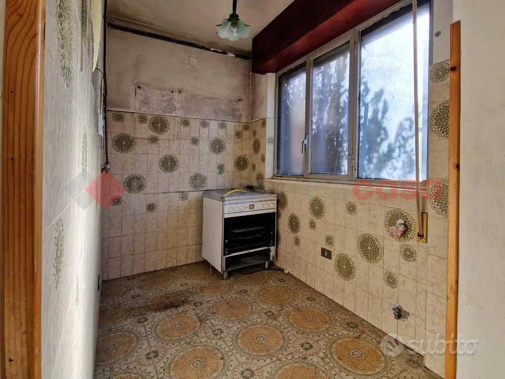 Cuisine - Rustic Apartment with Garden in Monticchio