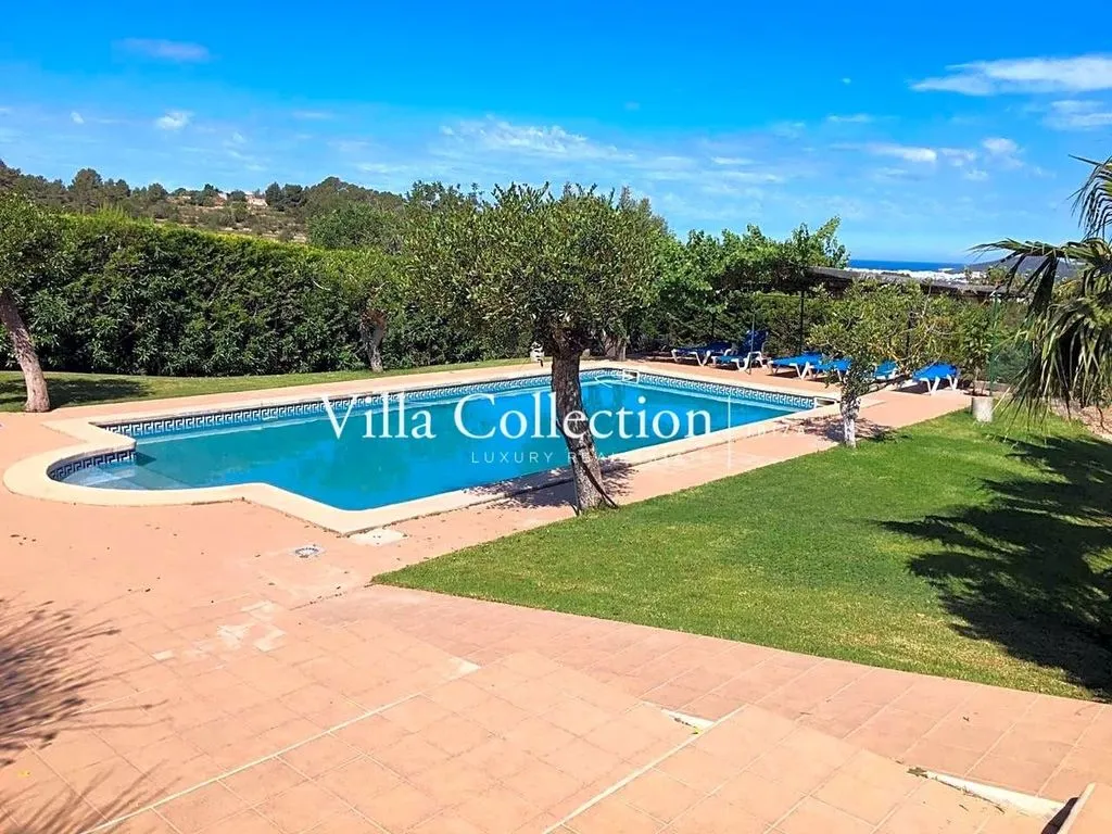 Bassein - Luxury Villa with Private Pools in Ibiza Hills