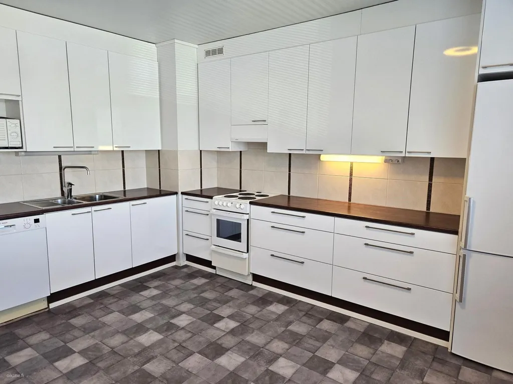 Kitchen - Fully Renovated Flat with City Centre Proximity in Rauma