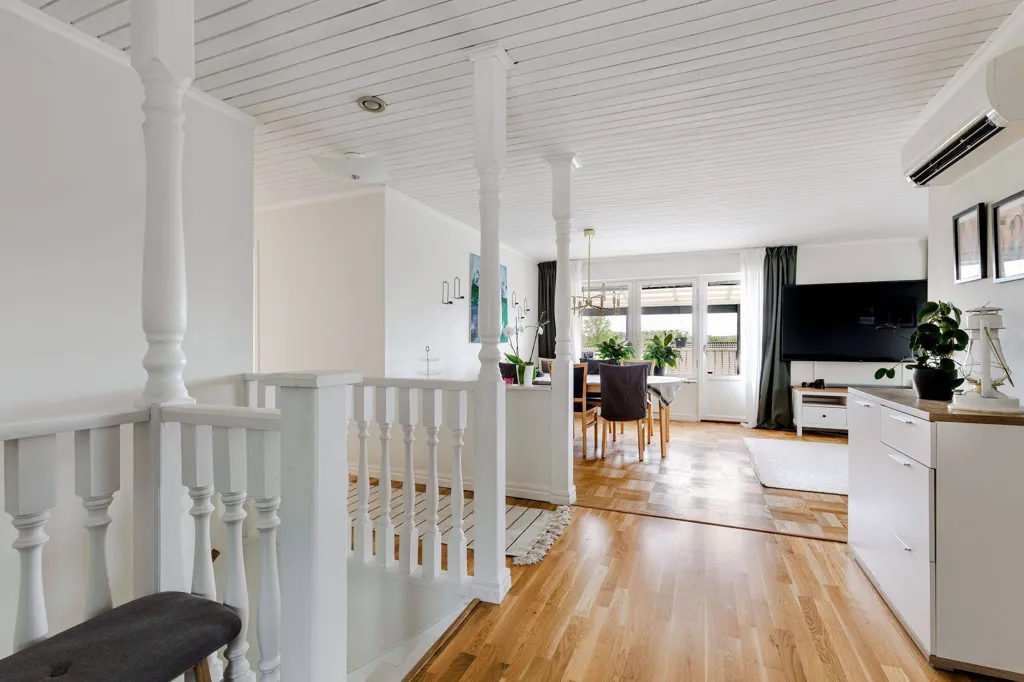 7-toaline maja asukohas Strängnäs kommun