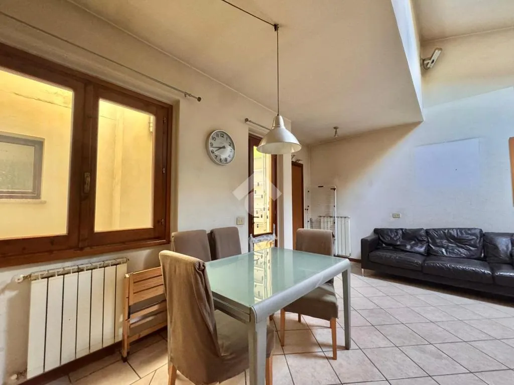 Elutuba - Apartment with Balcony in Carmignano