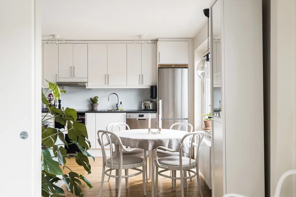 Söögituba - Modern Apartment with South Balcony in Fredslyckan
