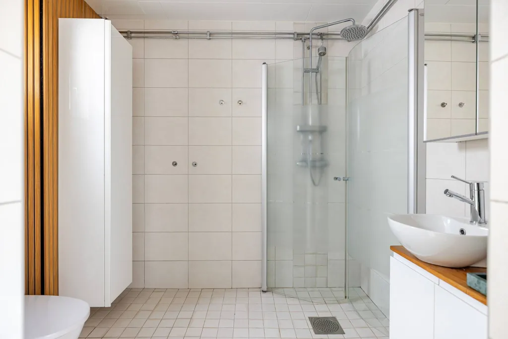 Salles de bain - Villa with Lake View in Falun