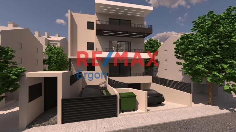 Modern Apartment with Garden in Marousi, Paradiesos