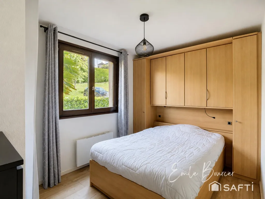 Magamistoad - 2-Bedroom Flat with Lake View in Neuvecelle