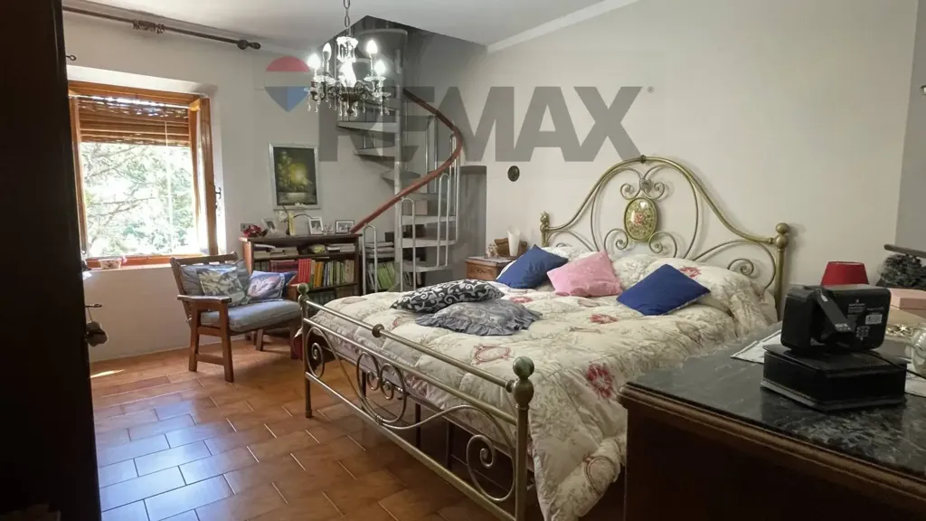 Chambres - Tuscan Hamlet with Olive Groves in Vinci