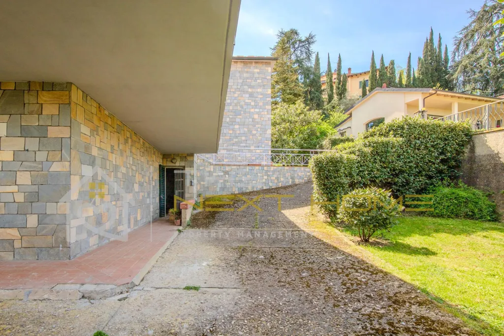 Exterior - Panoramic Villa with Garden in Bagno a Ripoli