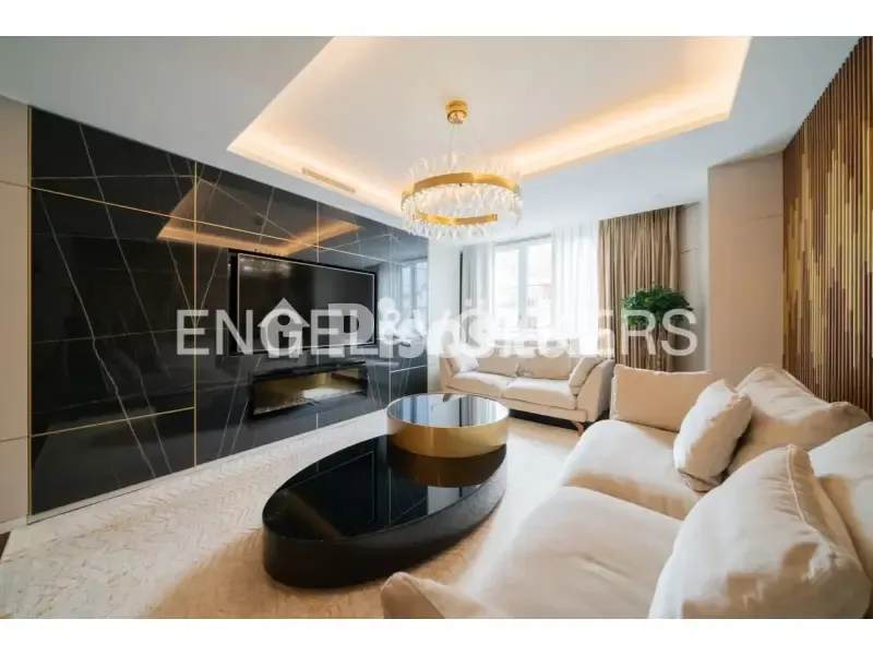 Soggiorno - Luxury Apartment with Rooftop Pool in Gran Vía