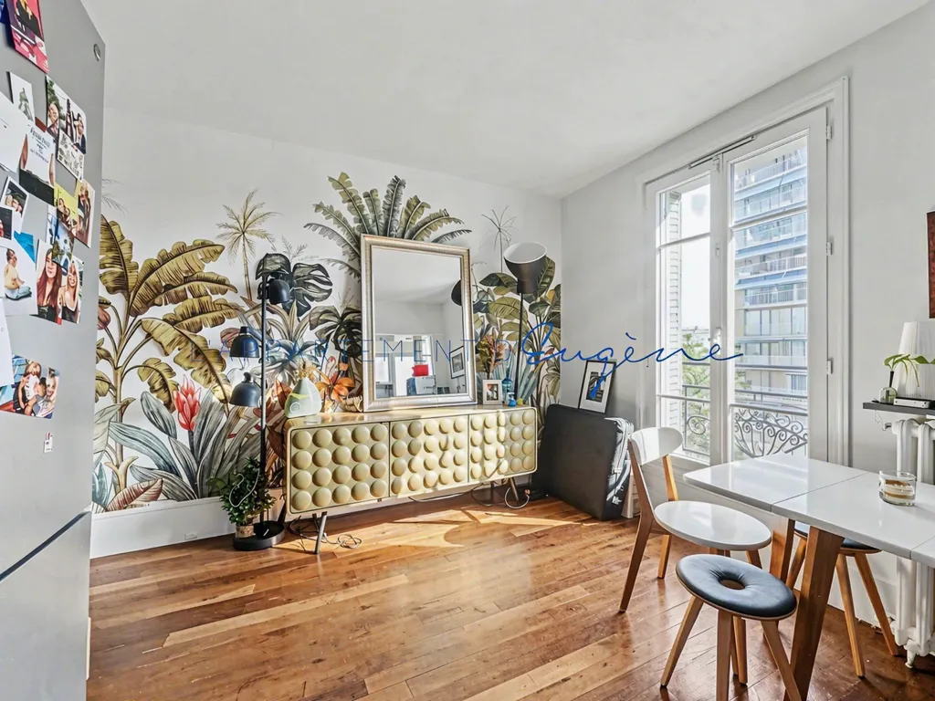 Living Room - Duplex with River View in Boulogne-Billancourt