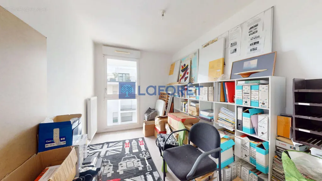 Duplex with Balcony in Athis-Mons