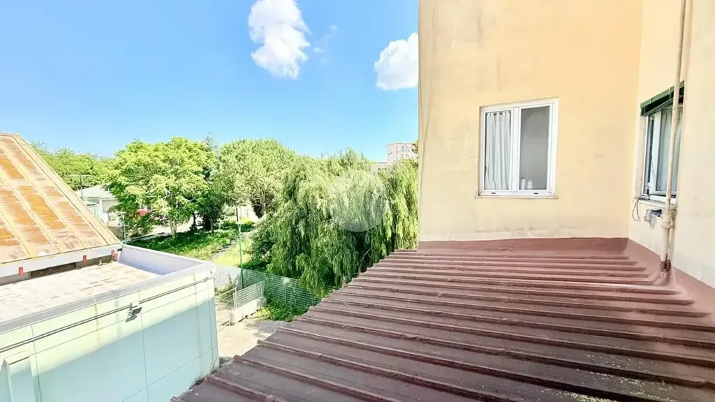 Balcon - Quadrilocale with Balcony in Santa Croce, Naples