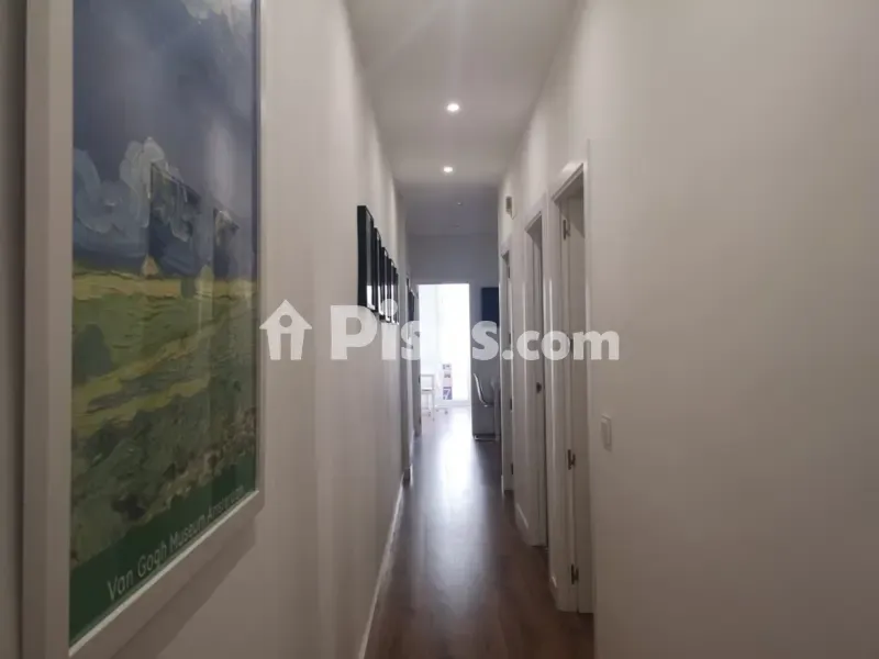 Hallway - Fully Furnished Flat with Balcony in Chamberí