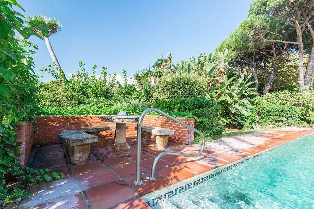 Piscine - Chalet with Pool in Casco Antiguo