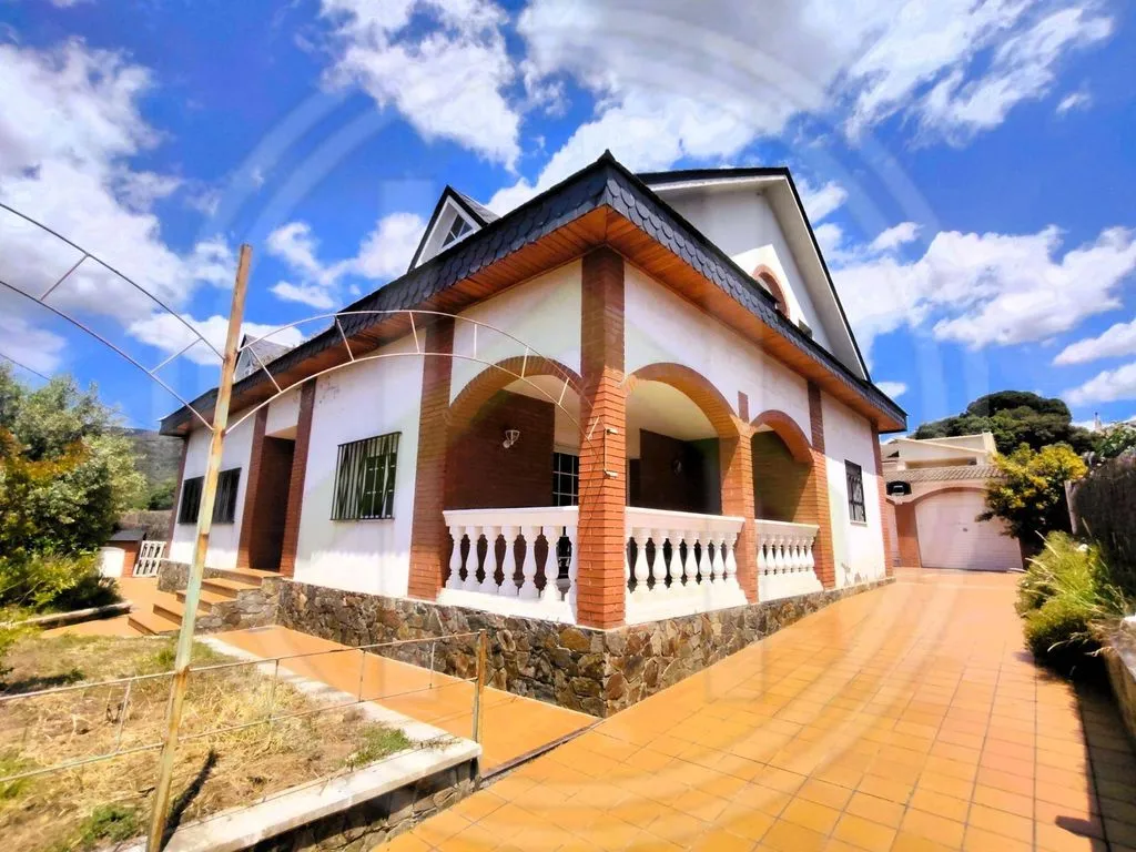 Extérieur - Luxury House with Pool in Cànoves i Samalús