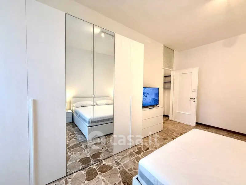 Chambres - Bilocale with University Proximity in Bergamo