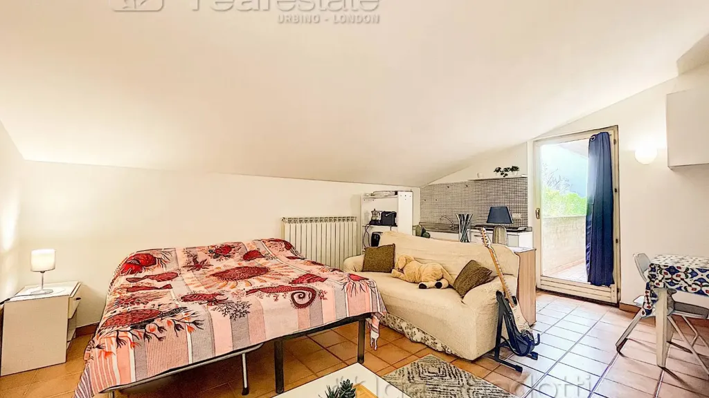 Chambres - Studio Apartment with Balcony in Urbino