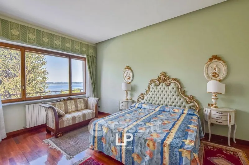 Chambres - Villa with Lake View and Marina in Stresa