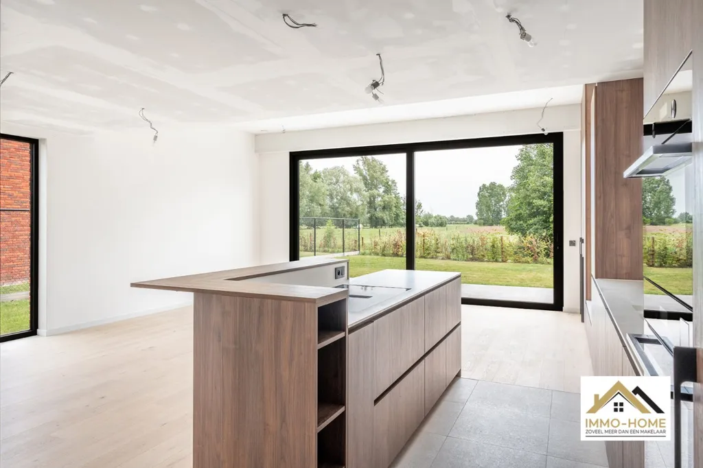 Köök - Modern House with Solar Panels near Lokeren