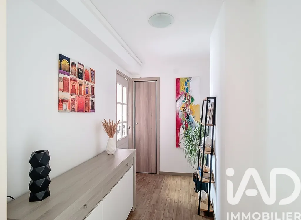 Entrée - Appartement Rénové avec Balcons à Digne-les-Bains