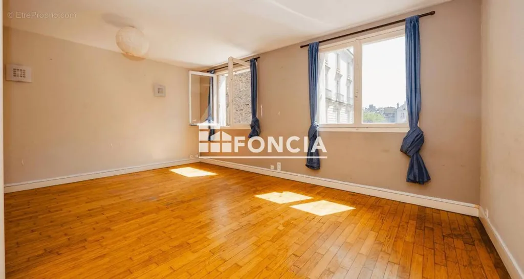 Pièces - Appartement au Calme avec Ascenseur à Rennes Centre