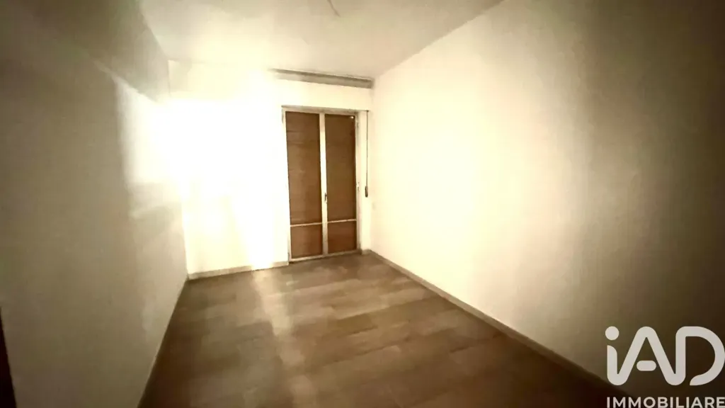 Esik - Apartment to Renovate in San Benedetto del Tronto