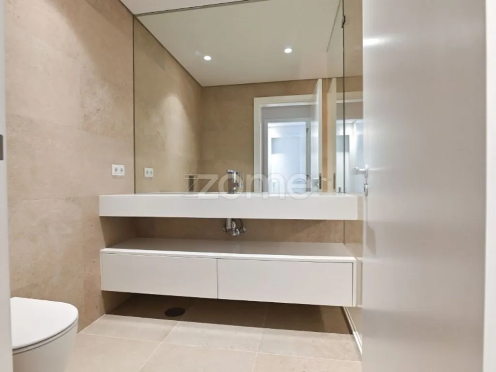 Salles de bain - Luxury T4 with Sea View in Cascais