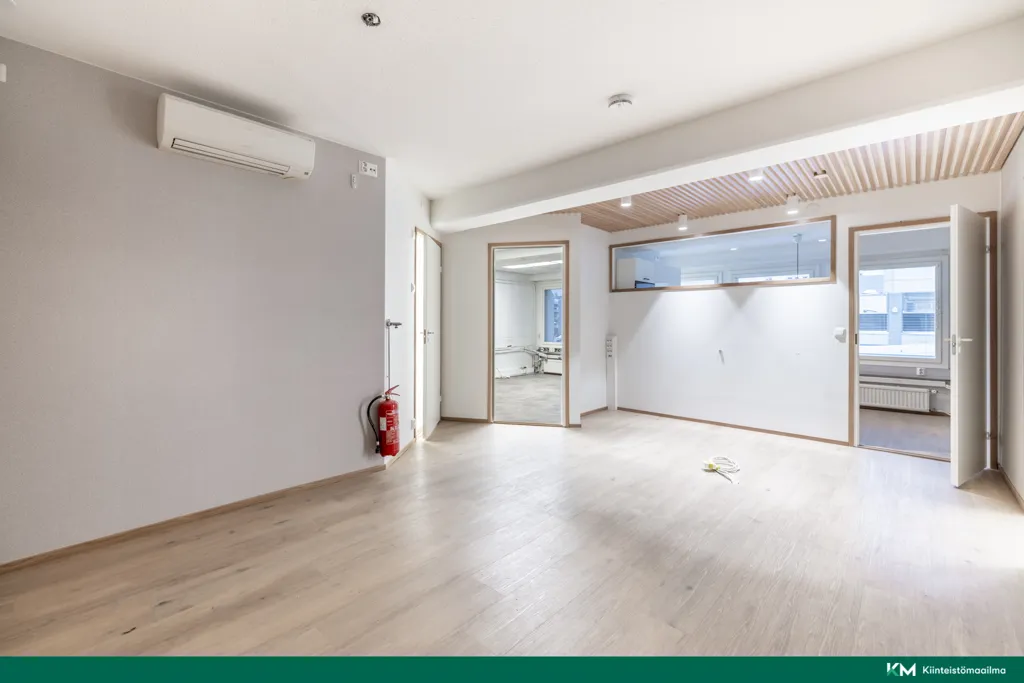 Pièces - Commercial Space with Office Potential in Mikkeli