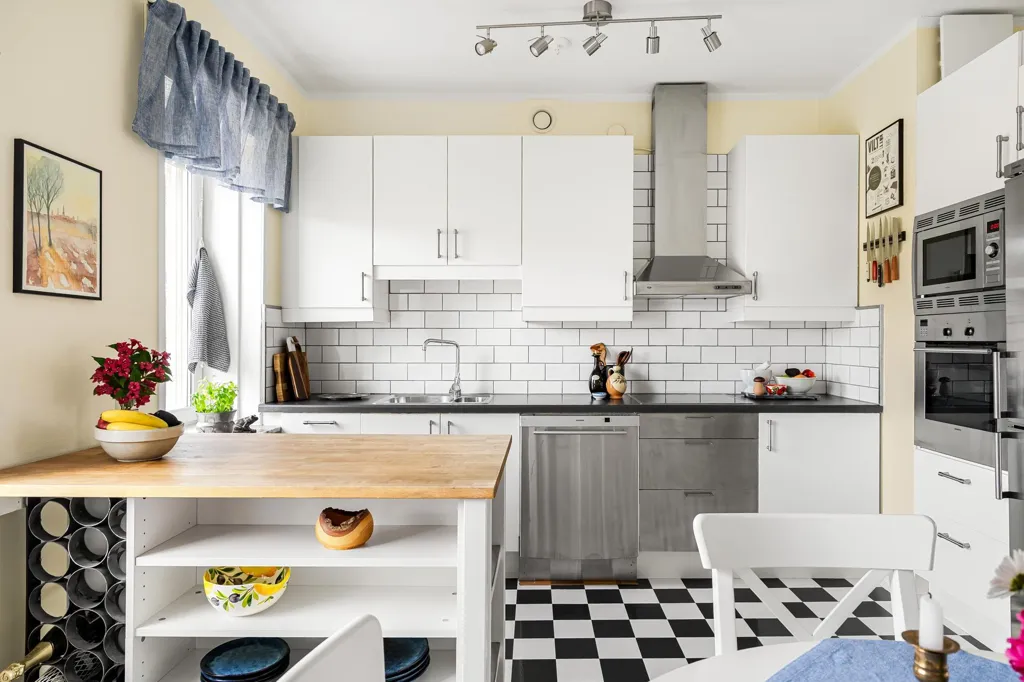 Cucina - Well-Maintained Two-Bedroom Flat in Tannefors
