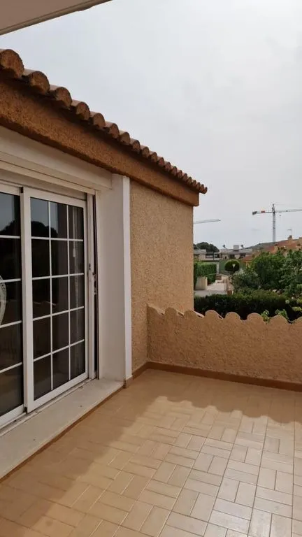 Terrasse - Luxury Villa with Garden in Mutxamel