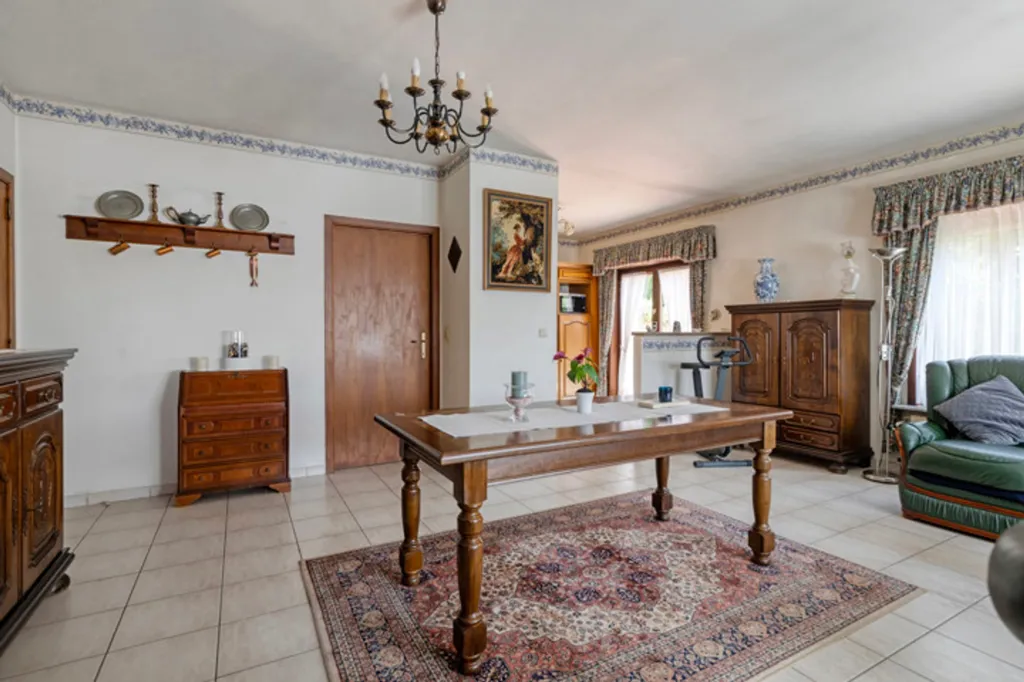 Salle à manger - Villa de Plain-Pied avec Terrasse à Beersel