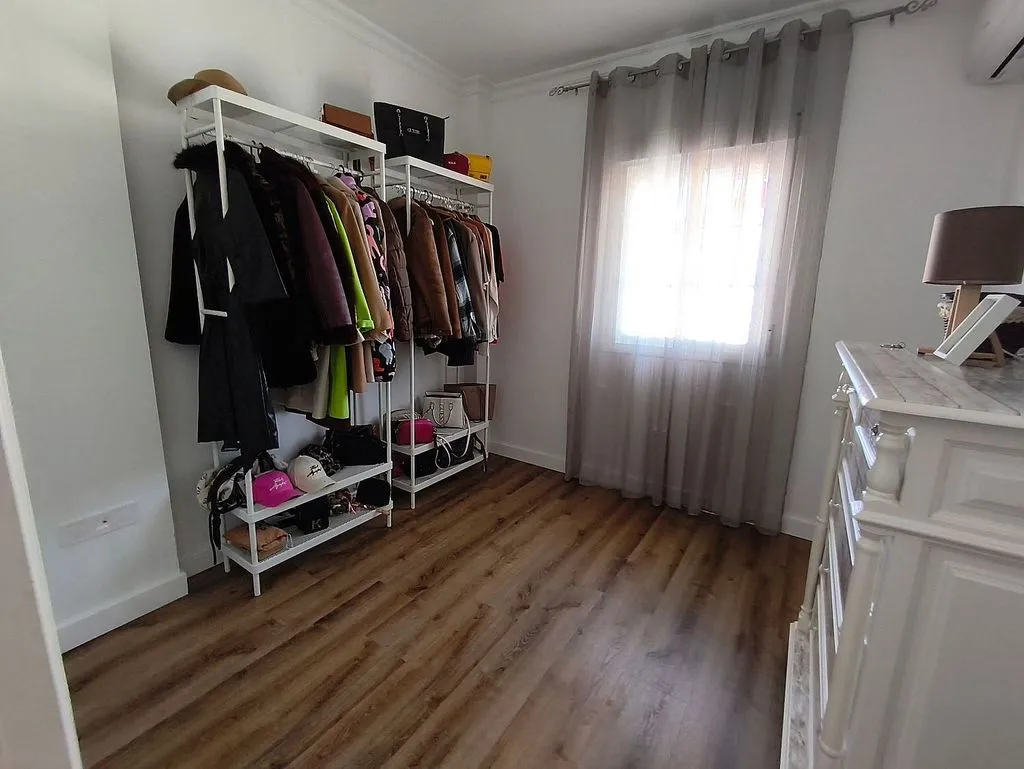 Toad - Recently Renovated Chalet with Pool in La Villa-La Ribera