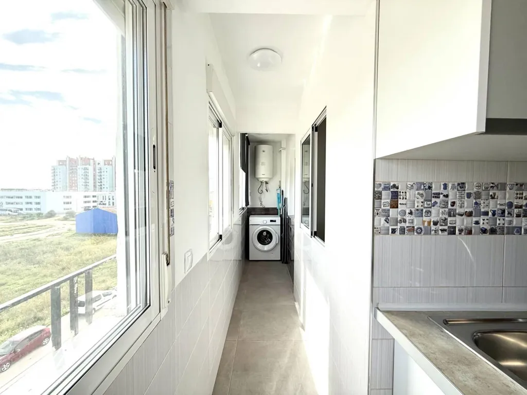 Kitchen - Reformed Flat with Balcony in Burjassot