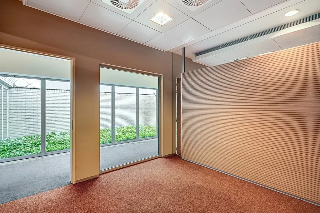 Bureau - Local Commercial Multifonctionnel en Centre-ville d'Oud-Turnhout