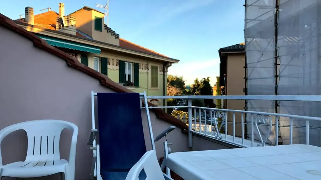 Balcon - Duplex with Sea View in Varazze