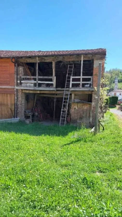 Välivaade - Rustic House with Portico in Boves