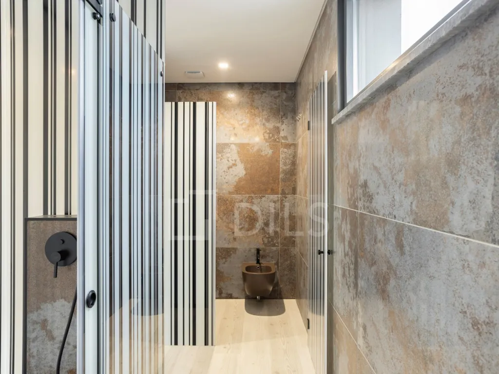 Vannitoad - T5+3 House with Pool in Cascais
