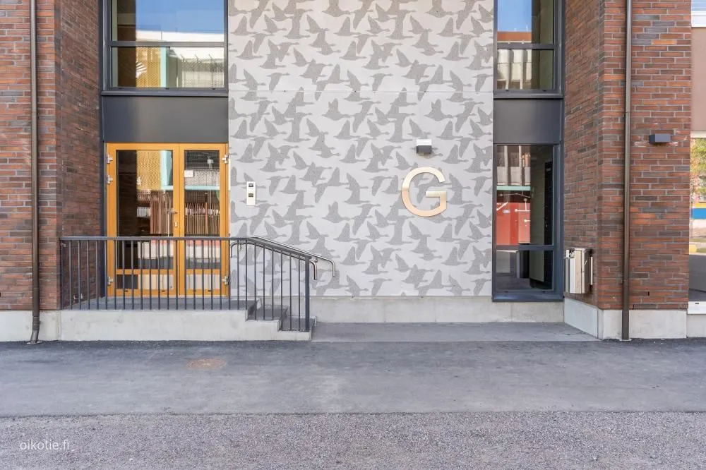 Välivaade - Modern Studio with Balcony in Vantaa