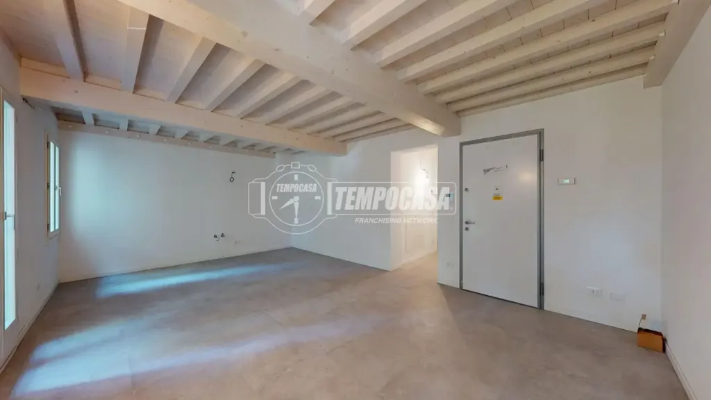 Pièces - Modernised Flat with Cabined Bedroom in Carpi