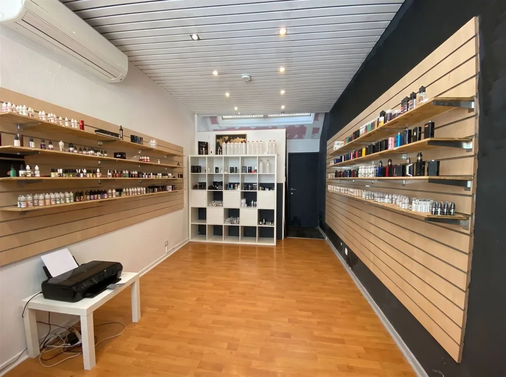 Pièces - Immeuble de Rapport Mixte au Centre-ville de Péruwelz