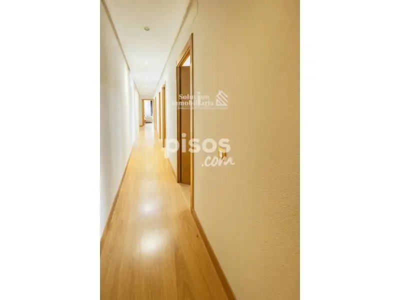 Entrée - Apartment with Plaza Views in La Fuente