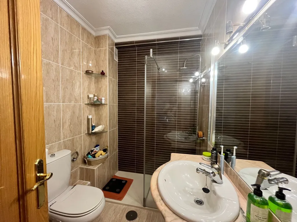 Bagni - Central Flat with Balcony in El Torreón