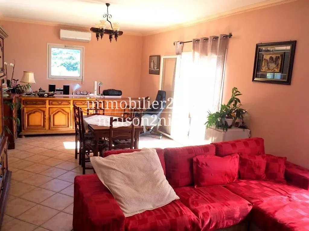 Elutuba - Villa with Water View in St Pierre de Feric