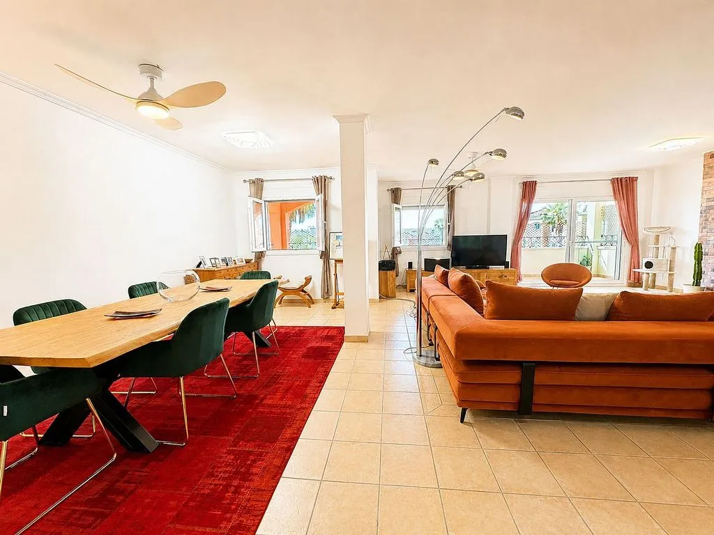 Elutuba - Duplex with Pool and Terrace in Altaona Golf