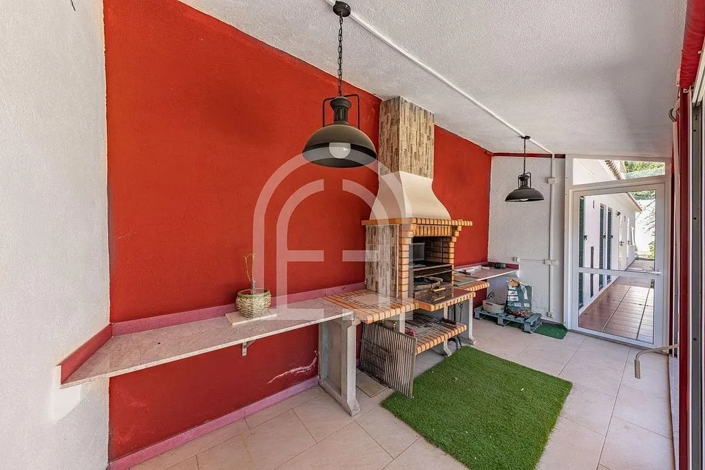 Terrazza - Chalet with Sea Views in Mas Ram, Badalona