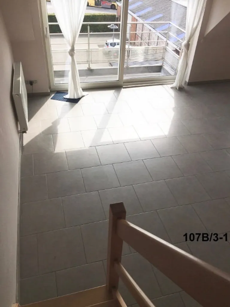 Stanze - Duplex with Balcony in Central Location