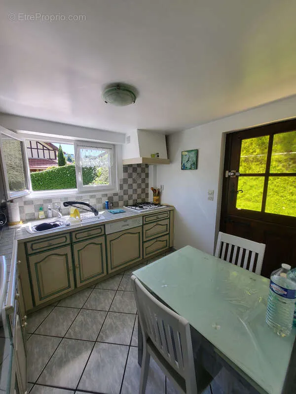 Cuisine - Maison au Calme avec Jardin à Saint Léonard